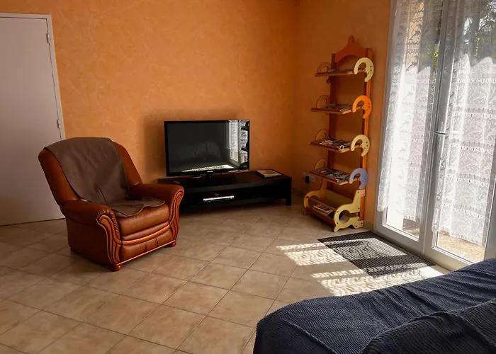 Les Ecureuils - 3 Minutes A Pied De La *